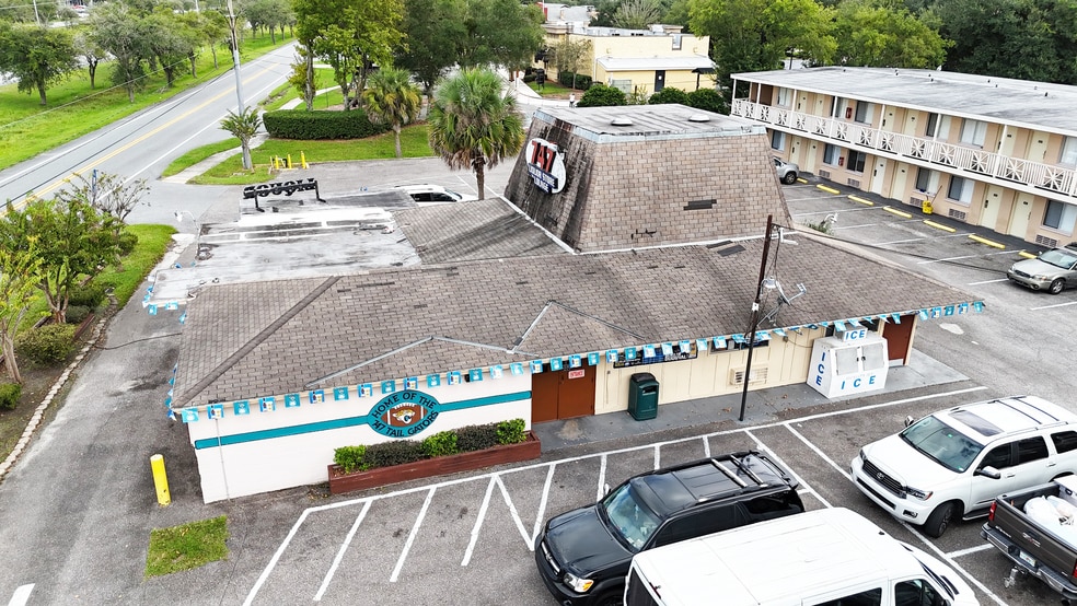More Photos Of 1500 Airport Rd, Jacksonville Hotel For Sale