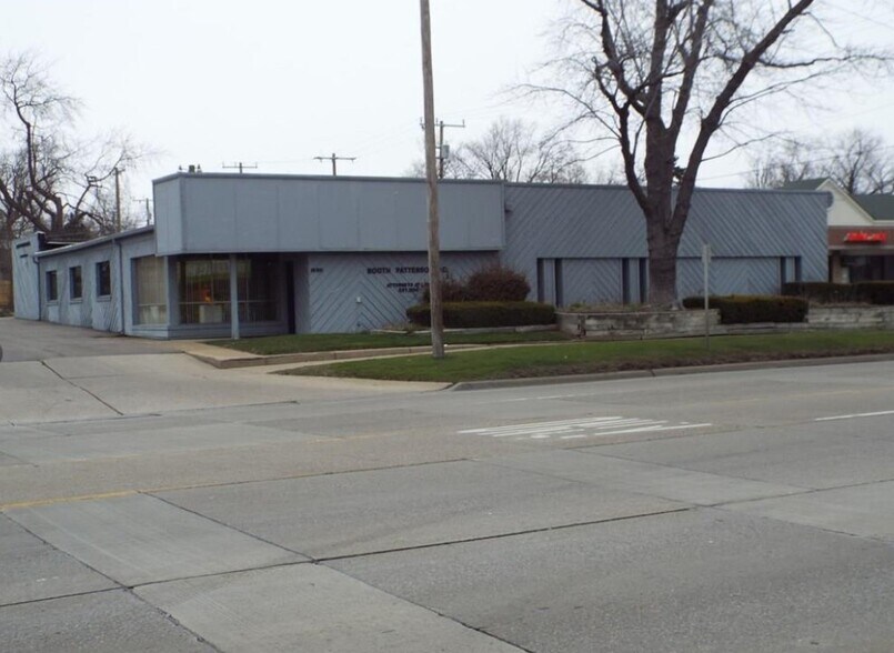 More Photos Of 1090 W Huron St, Waterford Medical For Sale