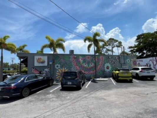 More Photos Of 2403 N Dixie Hwy, Wilton Manors Storefront Retail Office For Lease