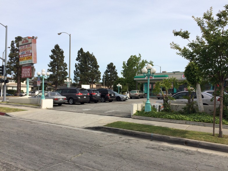 More Photos Of 10901 Crenshaw Blvd, Inglewood General Retail For Sale