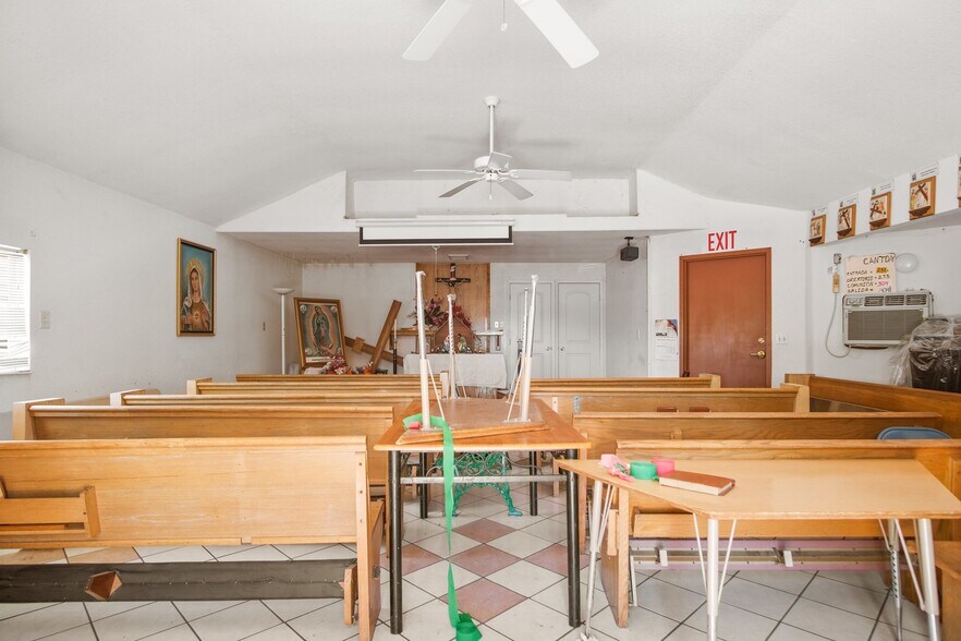 More Photos Of 329 S Stockton Ave, Ripon Religious Facility For Sale