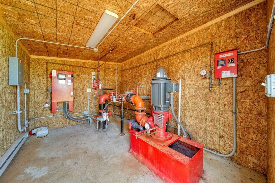 More Photos Of 8975 Page Ave, Jackson Warehouse For Sale