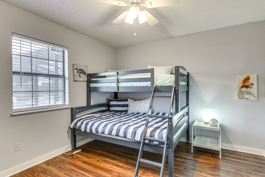 More Photos Of 1524 16th St, Rockport Manufactured Housing Mobile Home Park For Sale