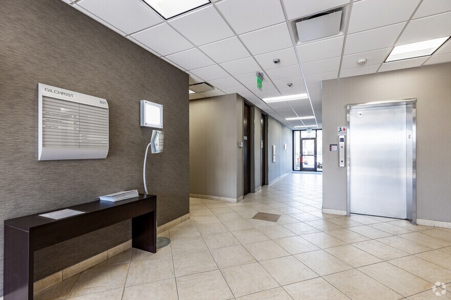 More Photos Of 9500 Koger Blvd N, Saint Petersburg Unknown For Lease