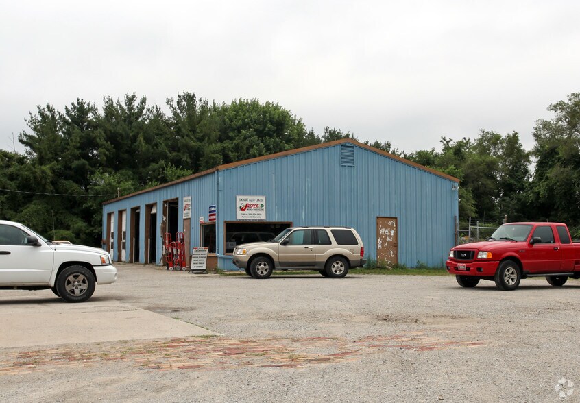 Primary Photo Of 2501 W Lexington Ave, Elkhart Industrial For Sale