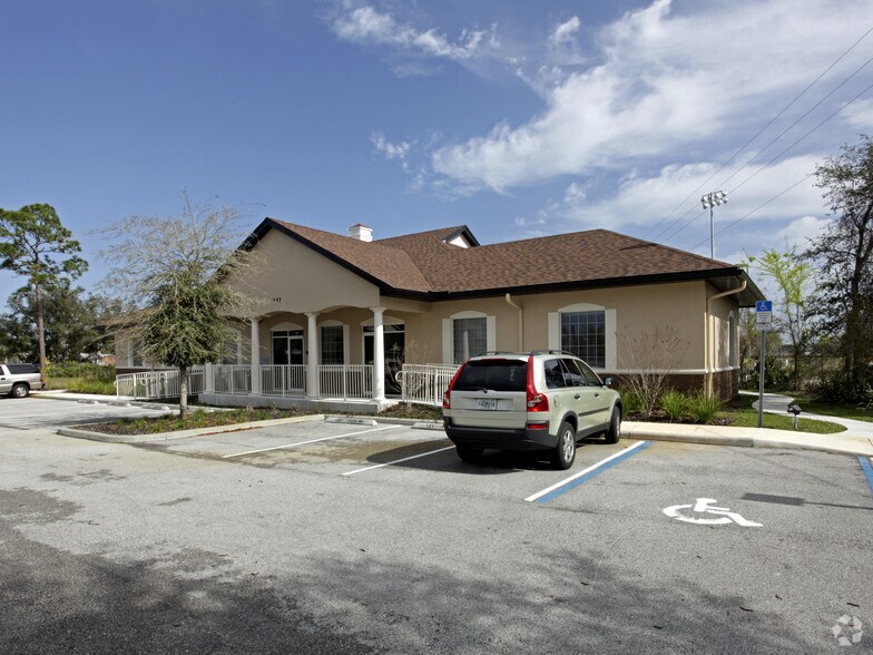 More Photos Of 1227 E Broadway, Oviedo Office For Sale