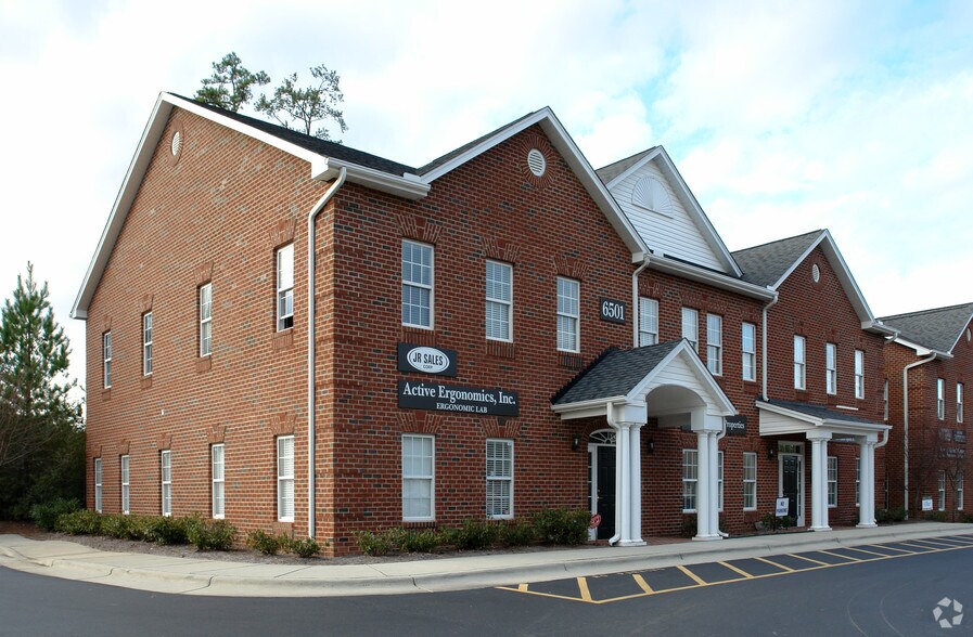 More Photos Of 6501 Creedmoor Rd, Raleigh Office Residential For Lease