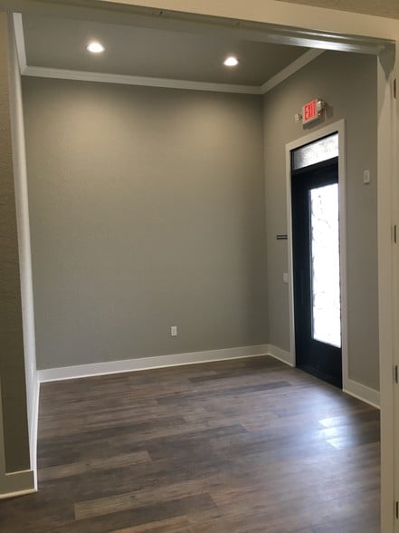 More Photos Of 5899 Preston Rd, Frisco Office For Sale