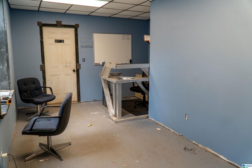 More Photos Of 765 Hart Cir, Warrior Industrial For Sale