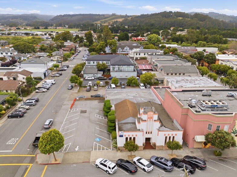 More Photos Of 645 Kelly Ave, Half Moon Bay Funeral Home For Sale