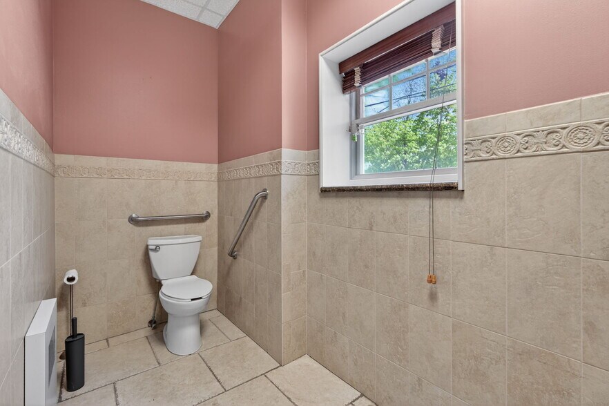 More Photos Of 655 76th St, Brooklyn Healthcare For Sale