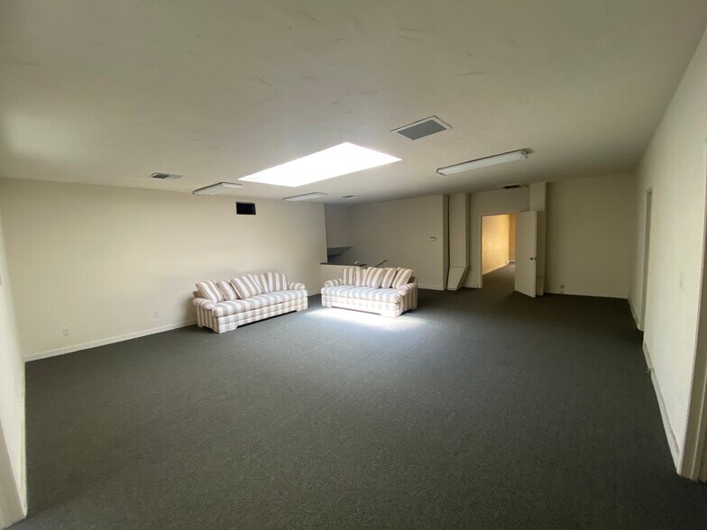 More Photos Of 231 Main St, Salinas Restaurant For Lease