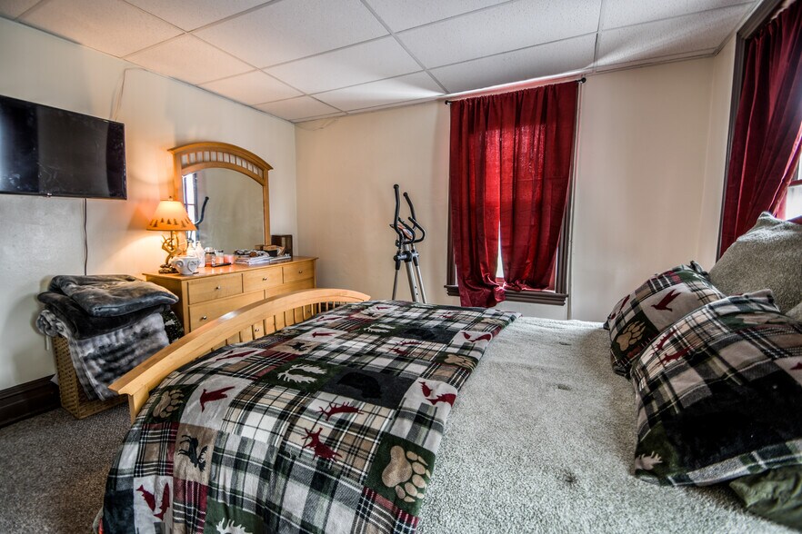 More Photos Of 1 S Main St, Richlandtown Apartments For Sale