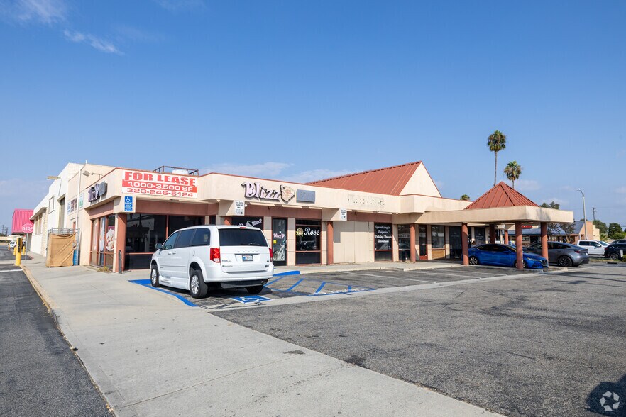 More Photos Of 10033 Paramount Blvd, Downey Storefront For Lease