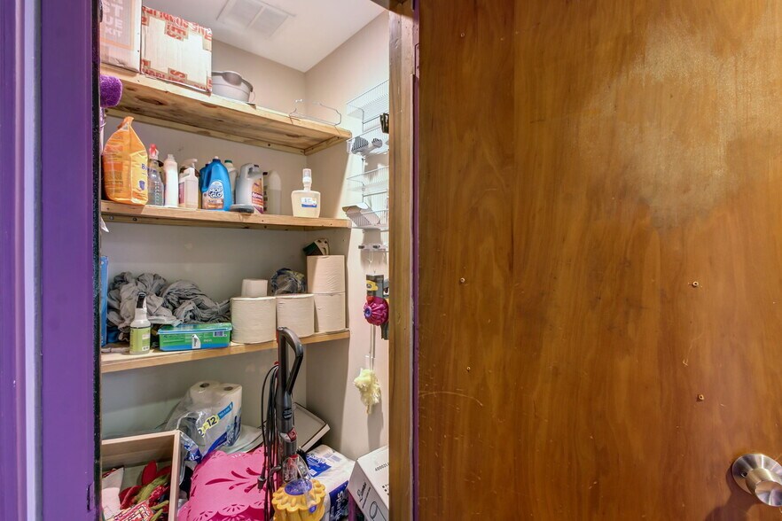 More Photos Of 1503 Oak St, Jacksonville Medical For Sale