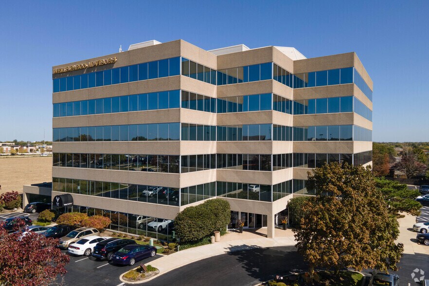 Primary Photo Of 15635 S 94th Ave, Orland Park Coworking Space