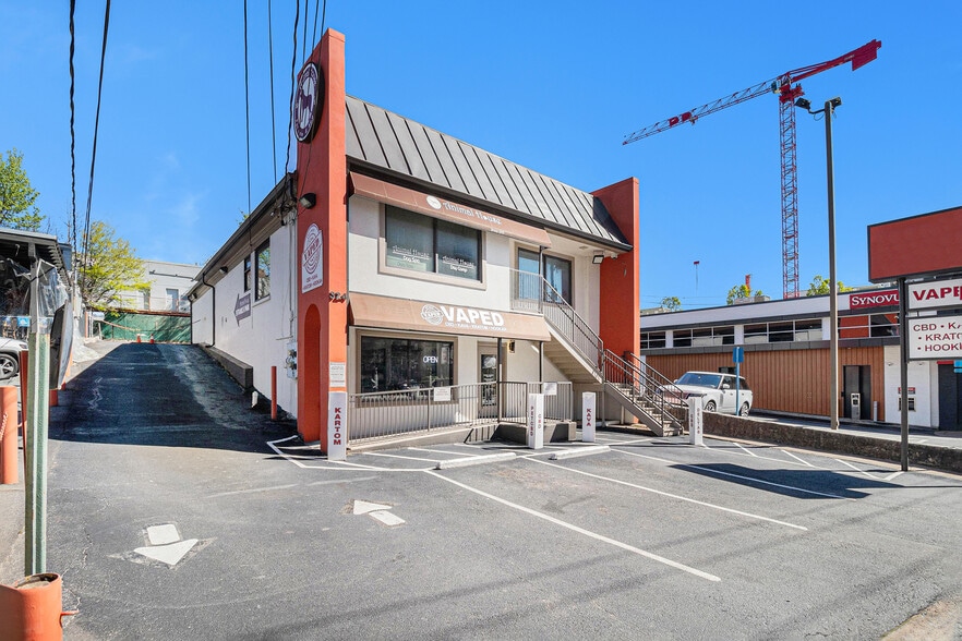 More Photos Of 324 E Paces Ferry Rd NE, Atlanta Storefront Retail Office For Lease