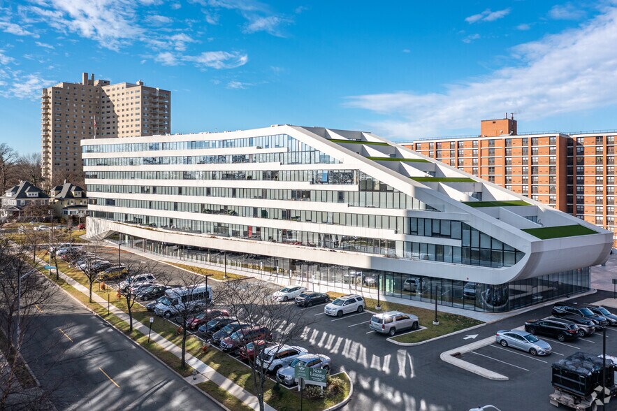 More Photos Of 315 S Harrison St, East Orange Apartments For Lease