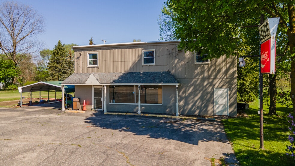 More Photos Of 11424 W Corunna Rd, Lennon Storefront Retail Residential For Sale