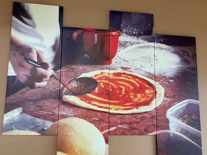 More Photos Of 210 Lake St, Crystal Freestanding For Sale