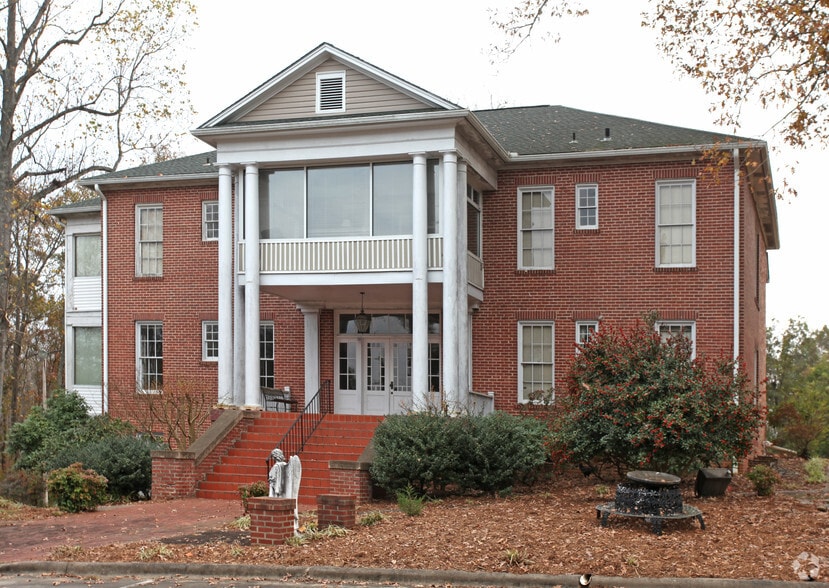 More Photos Of 210 Valdese Ave, Morganton Office For Lease