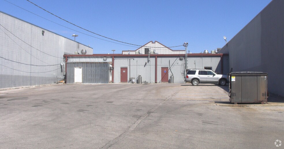 More Photos Of 405-421 N Main St, Jamestown General Retail For Lease