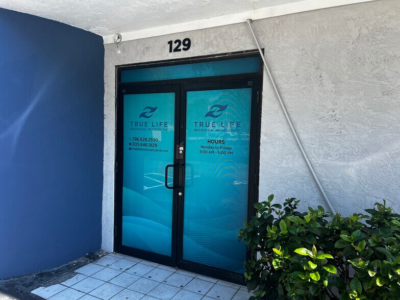 More Photos Of 13500 SW 88th St, Miami Medical For Sale