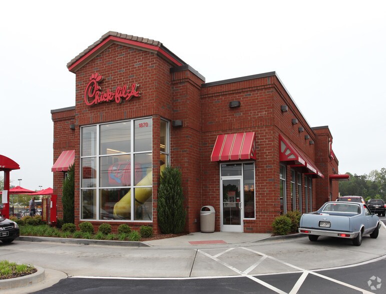 More Photos Of Barnett Shoals Rd @ Barnett Shoals Rd., Athens Unknown For Lease