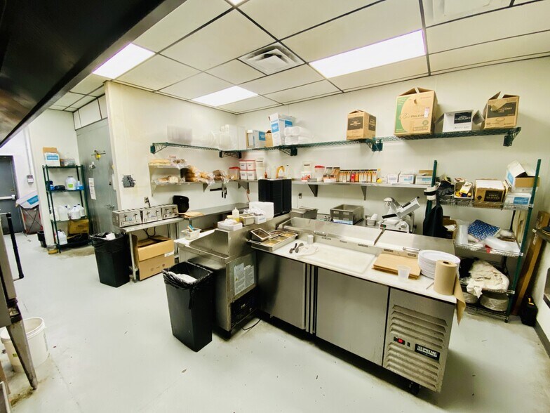 More Photos Of 2124 Gabriel's Place, New Braunfels Office For Lease