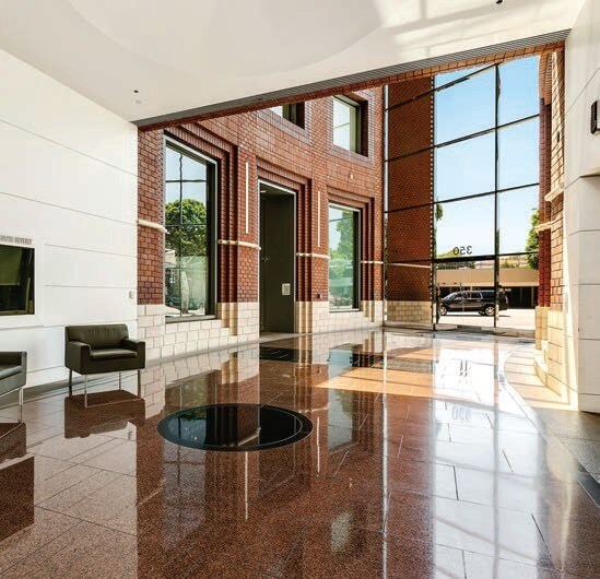 More Photos Of 350 S Beverly Dr, Beverly Hills Office For Lease