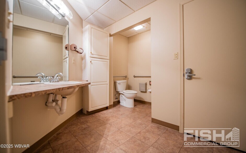 More Photos Of 1301 E 3rd St, Williamsport Office For Lease