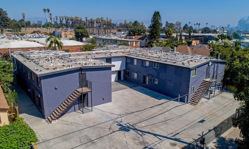 More Photos Of 1864 Cordova St, Los Angeles Apartments For Sale