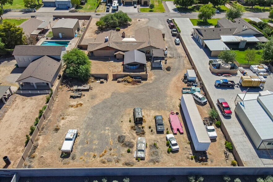 Primary Photo Of 3252 S 147th Pl, Gilbert Flex For Sale