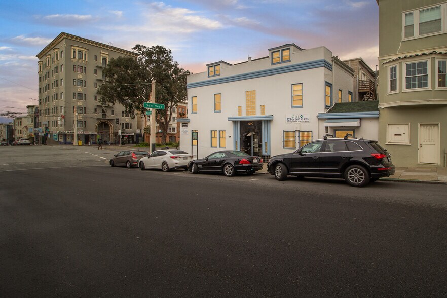 More Photos Of 1290 Chestnut St, San Francisco Apartments For Sale