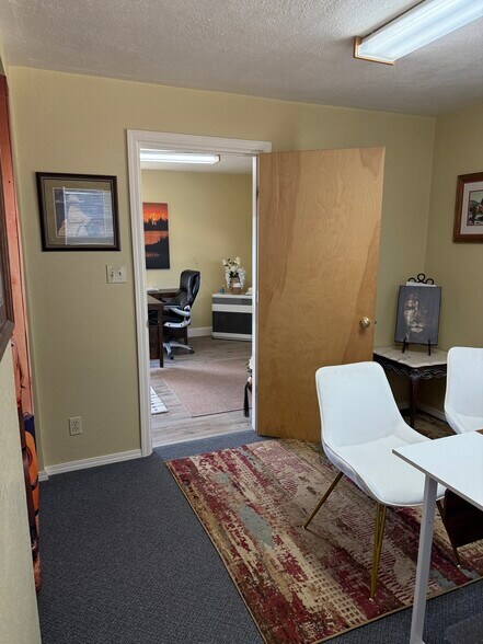 More Photos Of 1302 N East St, Alturas Office Residential For Sale