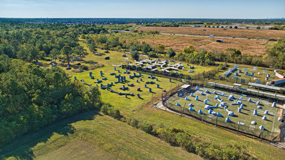 More Photos Of 14100 Beamer Rd, Friendswood Land For Sale