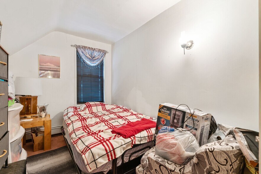 More Photos Of 14 48th St, Weehawken Apartments For Sale