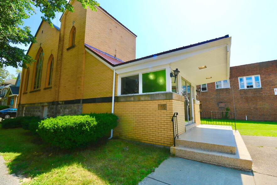 More Photos Of 3189 Main St, Buffalo Religious Facility For Sale