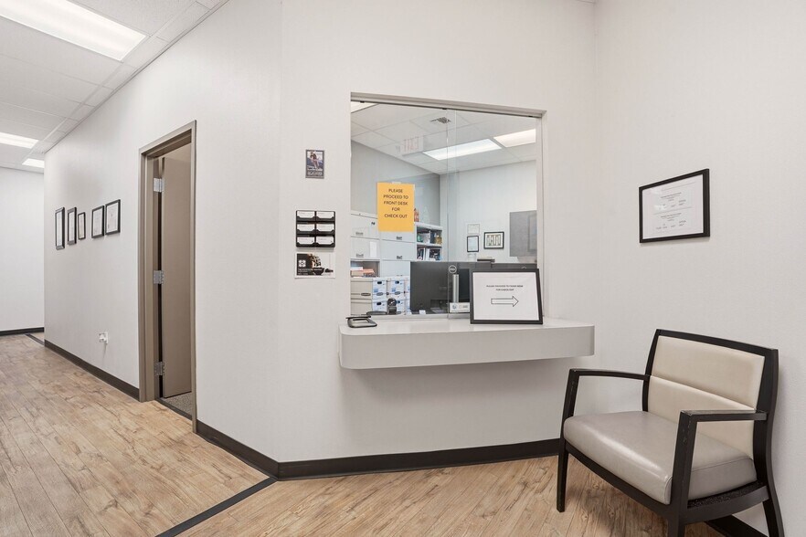 More Photos Of 514 S Washington St, Spokane Medical For Sale