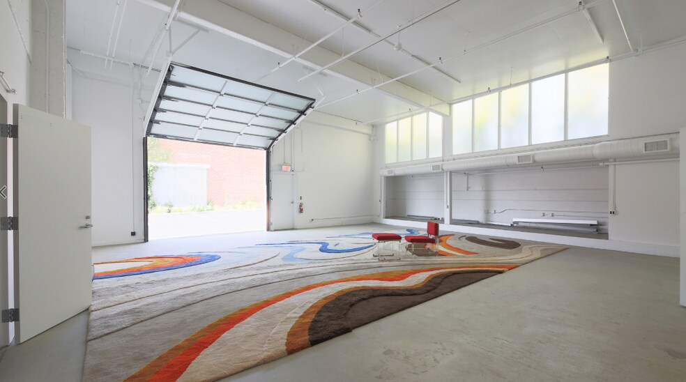 More Photos Of 8509-8511 Steller Dr, Culver City Office For Lease