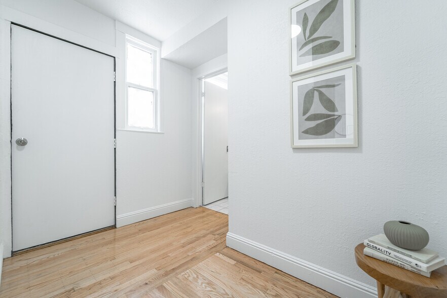 More Photos Of 1538 Thomas Ave, San Francisco Apartments For Sale