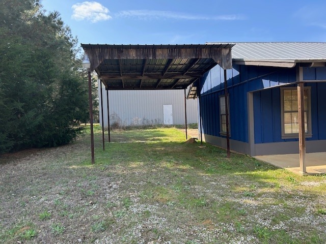 More Photos Of Texas State Hwy 155, Frankston Showroom For Sale