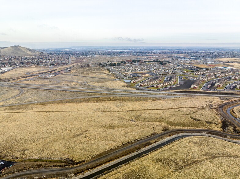 More Photos Of Badger, Kennewick Land For Sale