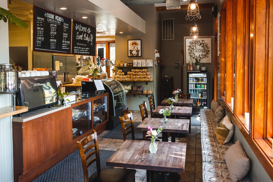 More Photos Of 115 Main St, Mount Morris Restaurant For Sale