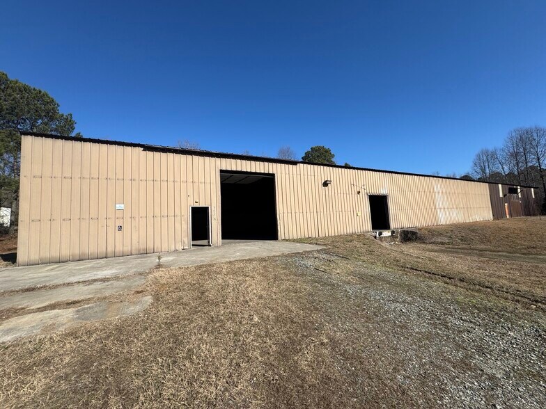 Primary Photo Of 257 Grove Ct, Thomasville Warehouse For Lease