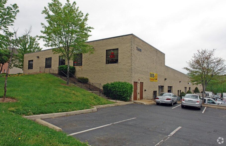 More Photos Of 7608 Fullerton Rd, Springfield Warehouse For Lease