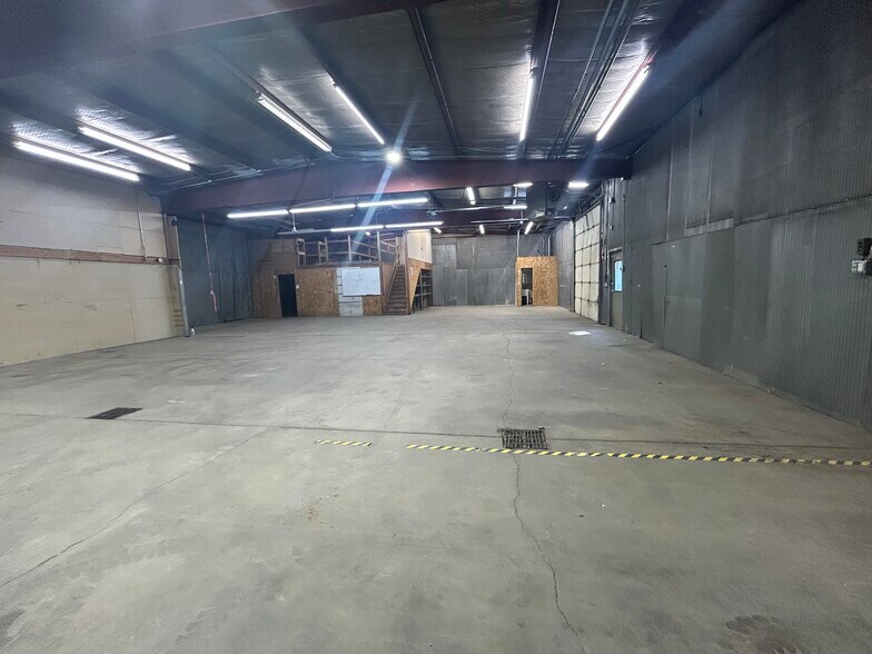More Photos Of 201 Murray St, Niwot Warehouse For Lease
