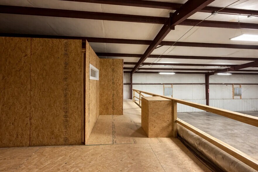 More Photos Of 93 Miller Dr, Jackson Warehouse For Sale