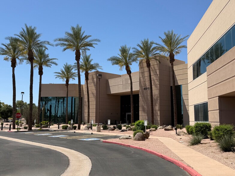 More Photos Of 8075 S River Pky, Tempe Office For Sale