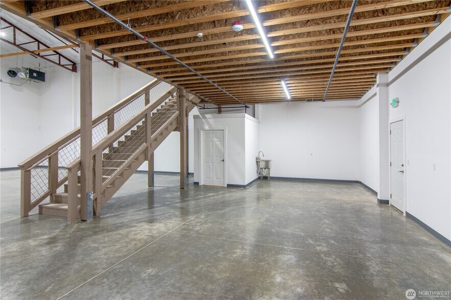More Photos Of 2009 Masonry Way, Bellingham Industrial For Sale